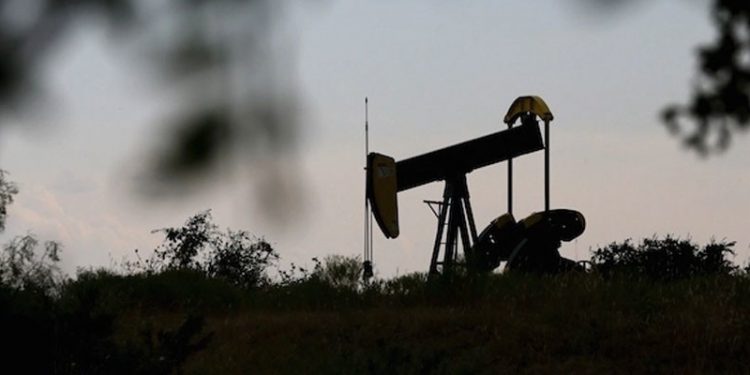 Petrol fiyatı, ‘Rusya’ya ambargo’ endişeleriyle 139 doların üstüne çıktı