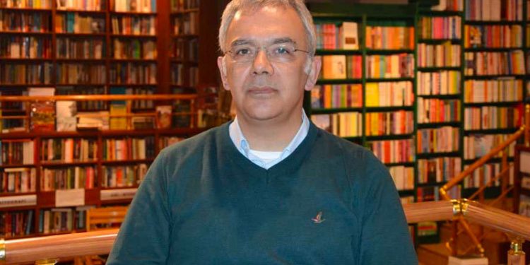 Prof. Dr. Pala: Bilime dayanmayan kararlar özellikle risk grubundaki yurttaşlarımızı yıkıma götürebilir