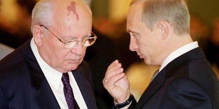 Putin, son SSCB lideri Gorbaçov'un doğum gününü kutladı