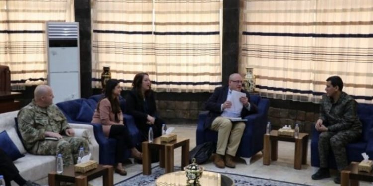QSD Genel Komutanı Ebdi, ABD ve BM yetkilileriyle bir araya geldi
