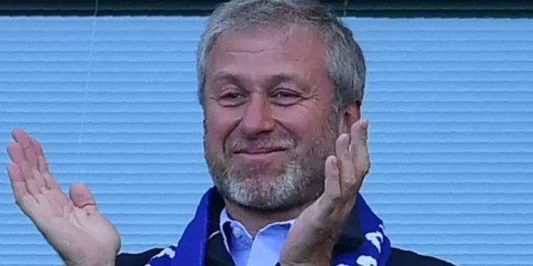 Roman Abramoviç: Kulüp sahibini hedef alan yaptırımlar Chelsea takımını nasıl etkileyecek?