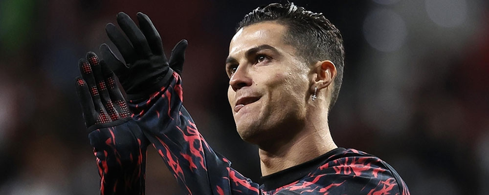 Ronaldo: Futbol tarihinin en golcü ismi