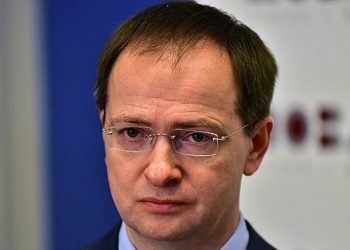 Rus Müzakere Heyeti Başkanı Medinsky: Kilit konularda ilerleme yok