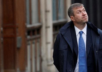 Rus milyarder Abramovich, Londra'daki bazı gayrimenkullerini satışa çıkardı