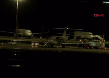 Rus milyarder Abramovich'in &ouml;zel jeti İstanbul'dan ayrıldı