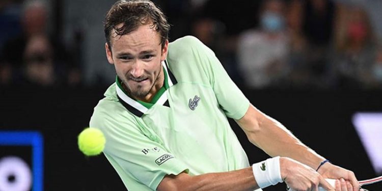 Rus tenisçi Medvedev kariyerinden endişe duyuyor