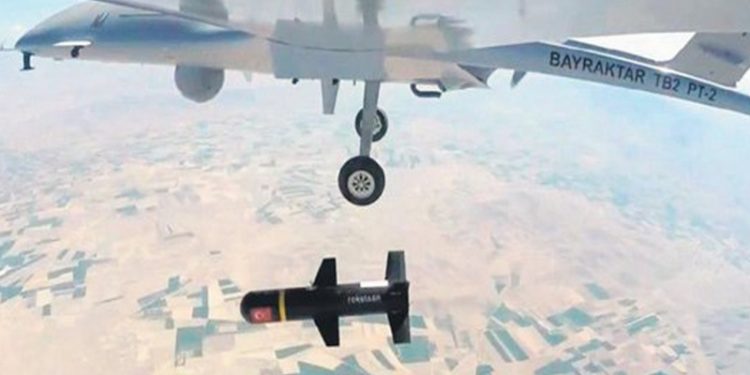 Rusya açıkladı: Ukrayna'daki 36 Bayraktar SİHA'sının 35'i imha edildi