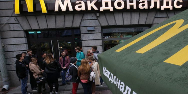 Rusya ülkeden çekilen şirketlerin varlıklarına el koymayı planlıyor