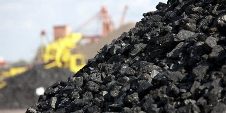 Rusya'nın Ukrayna'ya saldırılarının ardından yaşanan gelişmeler Avrupa'da kömür fiyatlarını yüzde 18 artırdı