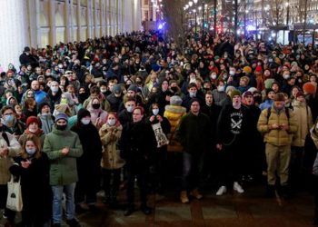 Rusya'nın önde gelen aktivistleri, savaş karşıtı bir çağrı hazırlıyor
