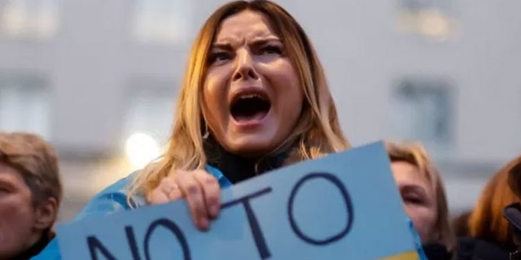 Rusya'ya karşı siber savaş başlatan 'teknoloji ordusu' nedir, kimden oluşuyor?