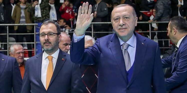 Sabah yazarı Uluç: Bu ülkede bir Spor Bakanı olduğunu fark eden, adını, lafını duyan var mı?