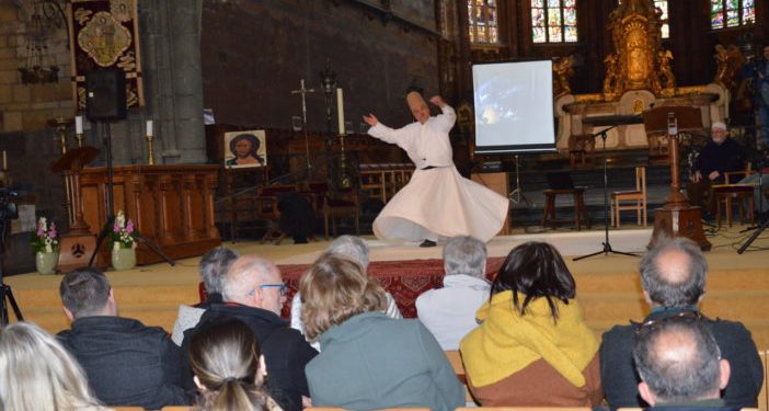 Saint-Martin Bazilikası kapılarını ‘Rumi Akşamları’na açtı
