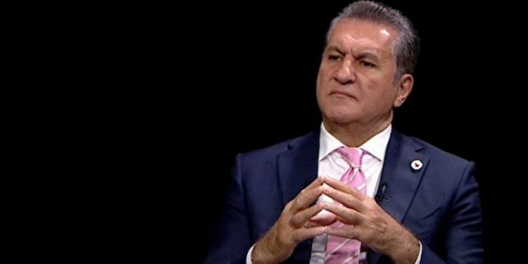 Sarıgül'den yeni TikTok videosu; Buzdolabının kapağını çarptı