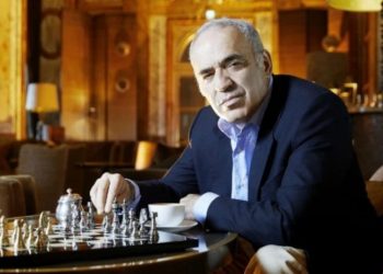 Satranç şampiyonu Kasparov: Rusya Taş Devri'ne döndürülmeli