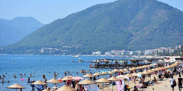 Savaş turizm sektörün toparlanma umutlarını söndüdü: 35 milyar dolarlık gelir hayal
