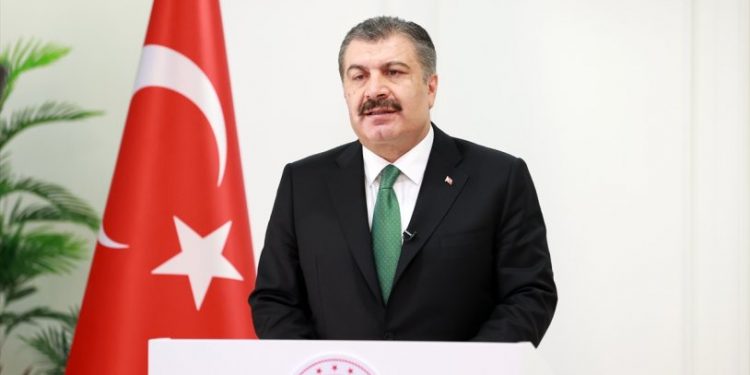 Sağlık Bakanı: Salgın, hayatı tehdit eden bir olay olmaktan çıktı
