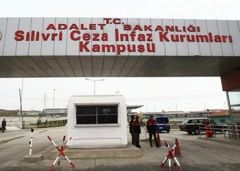 Silivri 6 Nolu müdürü mahpusların denetimli serbestlik haklarını gasp ediyor