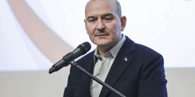 Soylu yine LGBTİ+'ları hedef aldı: Bizim böyle zararlı alışkanlıklarımız yok, hepsinin kökü dışarıdır