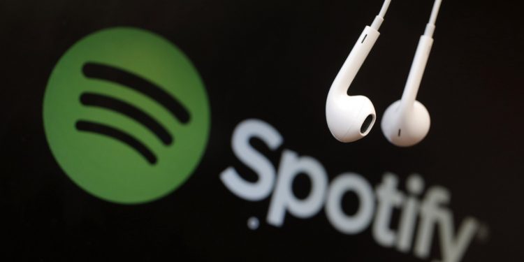 Spotify Rusya'daki hizmetlerini askıya alıyor