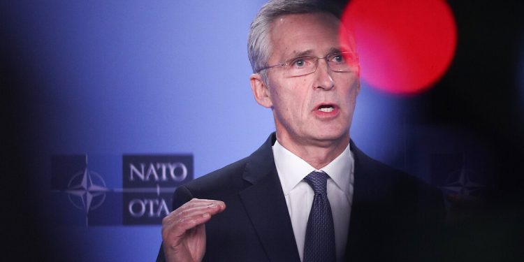 Stoltenberg: Türkiye’den Rusya’ya yaptırım uygulamasını istedik