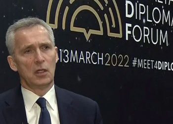 Stoltenberg'den NATO üyelerine: Savunma bütçelerini arttırın