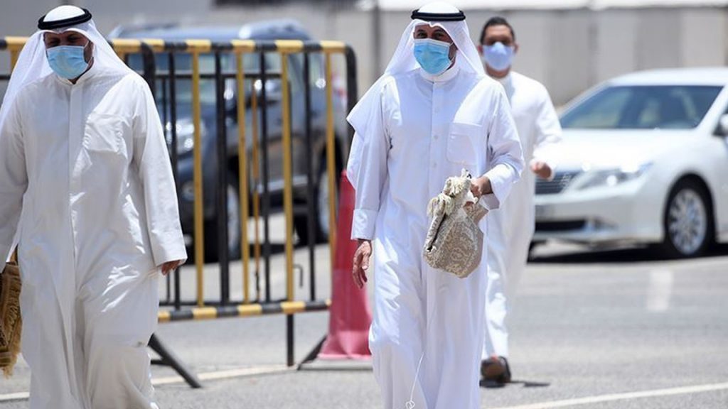 Suudi Arabistan'da maske zorunluluğu dışındaki Covid-19 önlemleri kaldırıldı