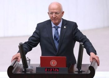 TBMM Anayasa Komisyonu Üyesi Kaboğlu: Baraj yüzde sıfır olmalı