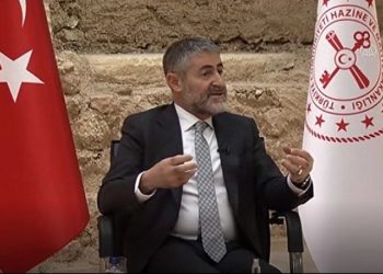'TL'nin daha ineceği yer yok' demişti, Nebati'ye siyasiler ve ekonomistlerden tepki yağdı
