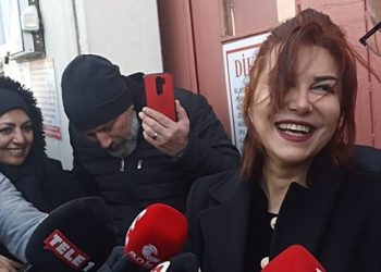 Tahliye sonrası Sedef Kabaş'tan ilk a&ccedil;ıklama