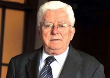 Tarhan Erdem: Seçim kanunu değil hile