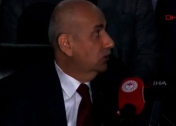 Tarım ve Orman Bakanlığı devir teslim töreninde elektrikler kesildi