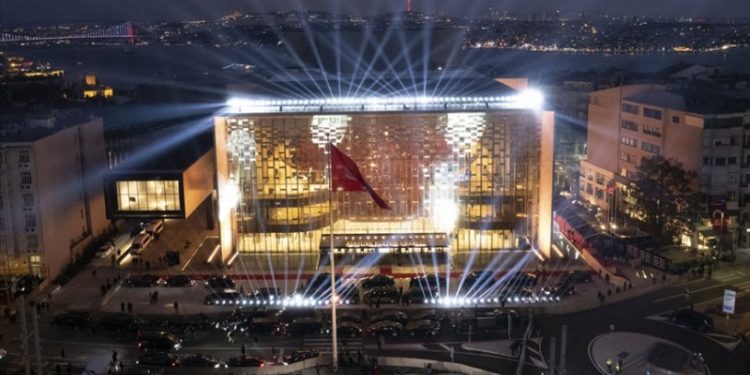 Tatbikat sırasında AKM'nin alt katını su bastı