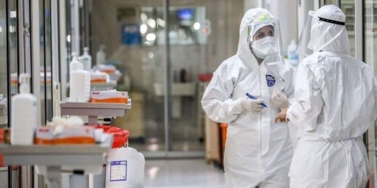 'Tedbirleri kaldırmak için erken' diyen Bilim Kurulu üyesinden bireysel önlem çağrısı