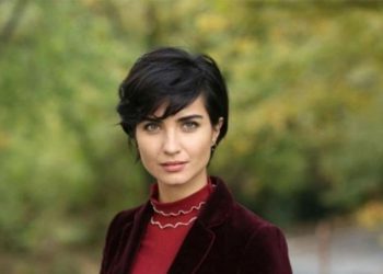 Tuba Büyüküstün de Ahmet Hakan'a sert çıktı: Kendine yetememişliği hissediliyor