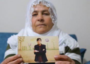 Tutuklu gen&ccedil; cezaevindeki işkenceyi anlattı: 5 saat yağmur ve kar altında tuttular