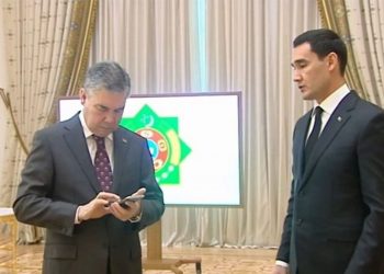 Türkmenistan’da seçimler: Gurbanguli Berdimuhamedov yerini oğluna bırakıyor