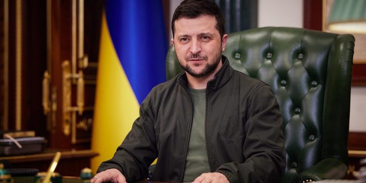 Ukrayna Devlet Başkanı Zelenski, Fransız markalarını Rusya'yı terk etmeye çağırdı: Savaşın sponsoru olmayın