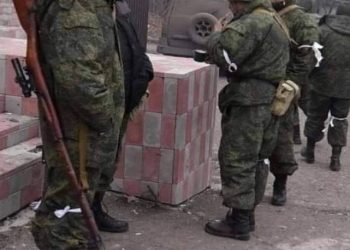 Ukrayna'da dikkat çeken kareler: Rus güçleri 1. Dünya Savaşı'ndan kalma silahlar mı kullanıyor?