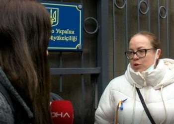 Ukraynalı Olga: Ukrayna'ya Ruslar da yardım ediyor