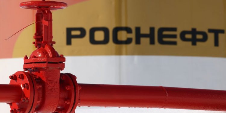 Ukrayna'nın işgali: ABD, İngiltere ve AB, Rus petrol ürünlerine yasak ve sınırlamalar getirdi