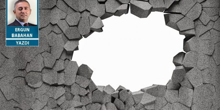 Uluslar neden çöker, Türkiye neden çöküyor?