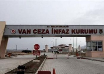 Van Cezaevi’nde şüpheli ölüm: 20 yaşındaki tutuklu öldü, idare 'kalp krizi' dedi