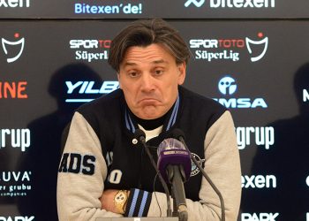 Vincenzo Montella'dan hakem tepkisi: Adana Demirspor'a ceza kesiyorlar