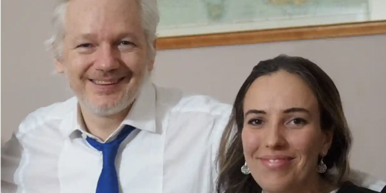WikiLeaks kurucusu Assange, cezaevinde evlenmeye hazırlanıyor