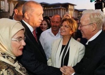 Yamalı: Bir tek &Ccedil;iller eksikti masada o da geldi