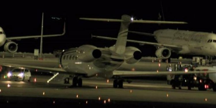 Yaptırım uygulanan Abramoviç’in jeti İstanbul’a indi