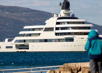 Yaptırım uygulanan Rus milyarder Abramoviç'in ve diğer oligarkların yatları nerede?