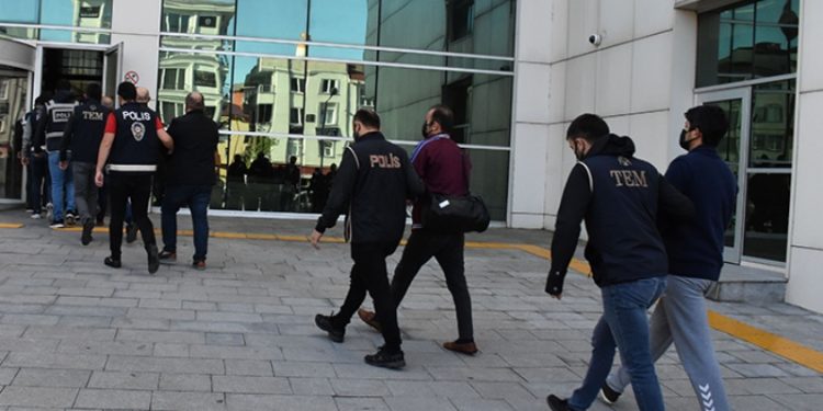 Yargının ‘Mağdur Aile Yapılanması’ delilleri: Bisiklet tamir etmek, geçmiş olsun ziyaretinde bulunmak…