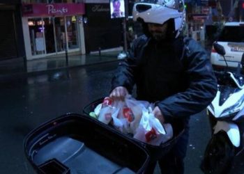 Yasağa rağmen motokuryeler çalıştırılıyor